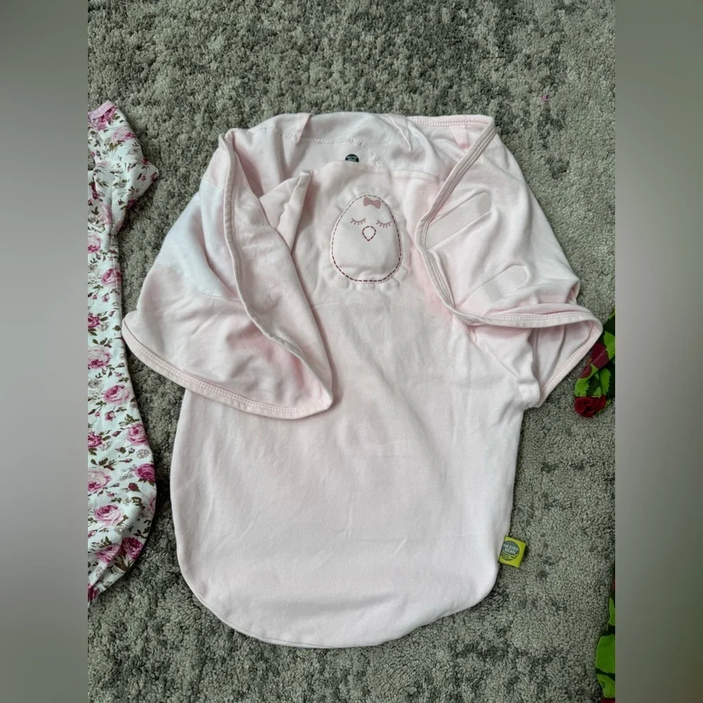 Baby girls Newborn clothing bundle